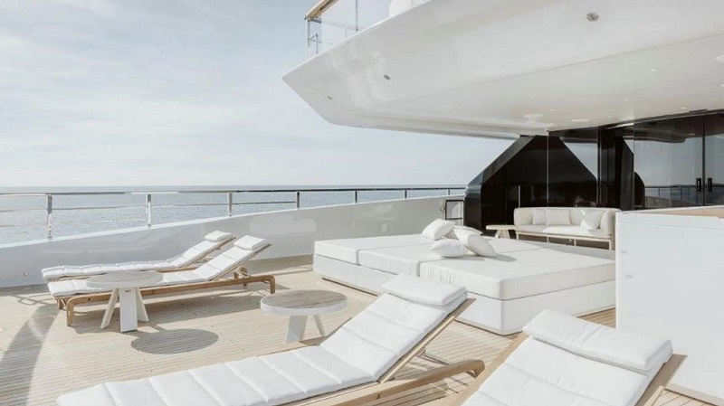 First Sanlorenzo 57Steel Alma delivered