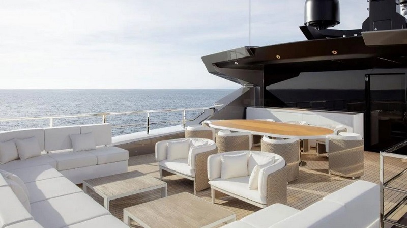 First Sanlorenzo 57Steel Alma delivered