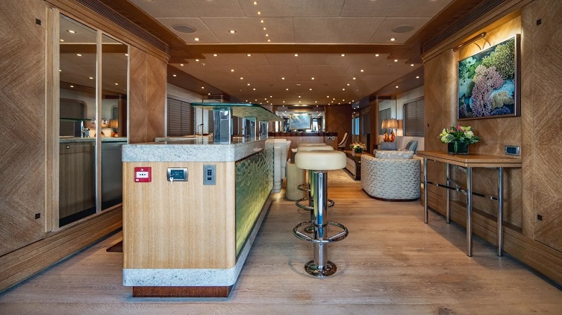 47m Alloy Yachts motor yacht Loretta Anne joins the market