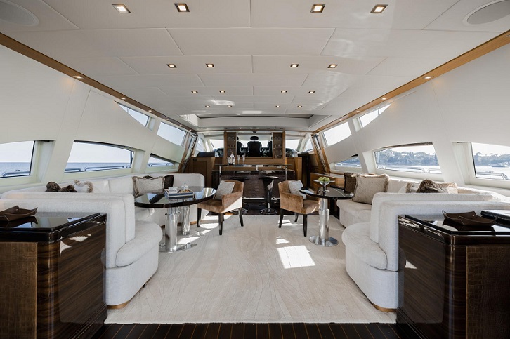 34m Lynx Listed for Sale