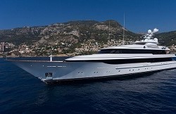 €6M price drop on Feadship superyacht Drizzle