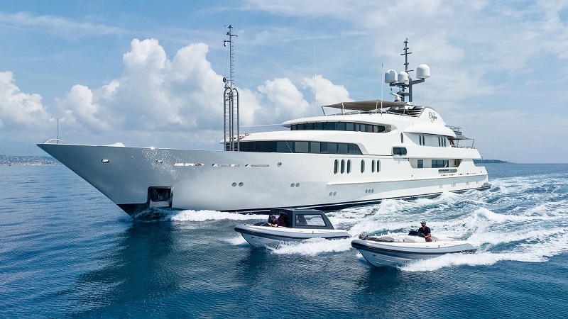 62m Amels motor yacht Calypso is newly for sale at MYS