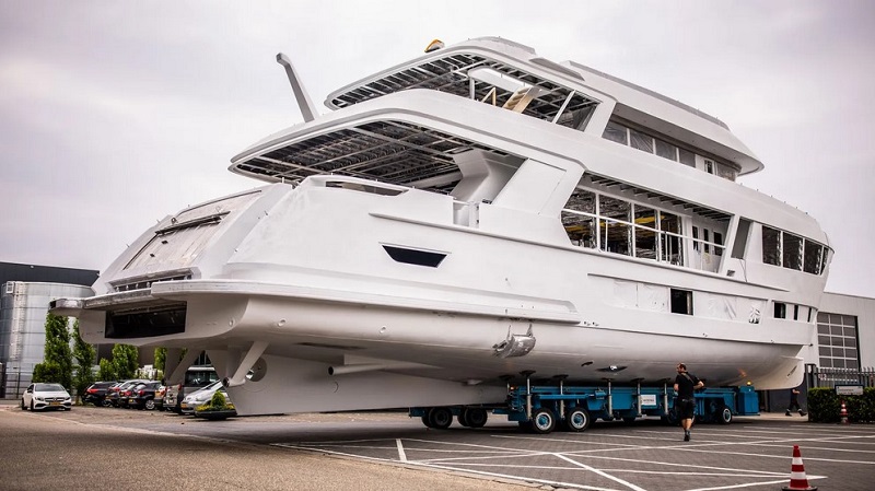 Van der Valk begins construction on 34m custom motor yacht Project 111.11