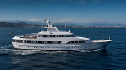 42m canoe-stern Amels motor yacht Sheergold for sale