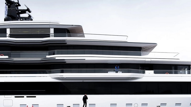 Highly secretive 103m Feadship project 1011 hits the water