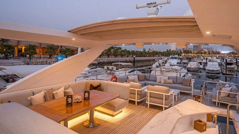 €450K price drop on Azimut Grande 27M yacht Lulwa