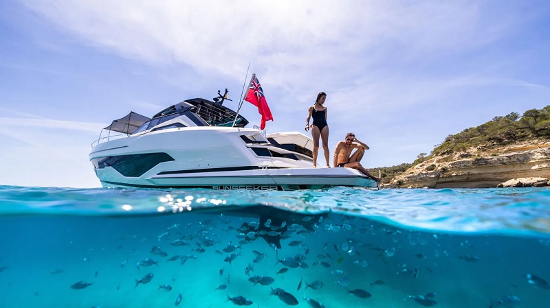 Superhawk 55: On board James Bond's favourite dayboat