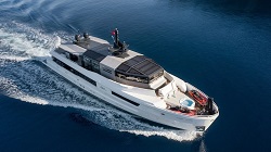 €400k price drop on 35m Arcadia Motor Yacht Sun