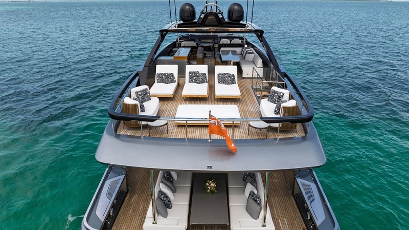 max-width:100% !important;M price drop on 27m Riva motor yacht Zuma