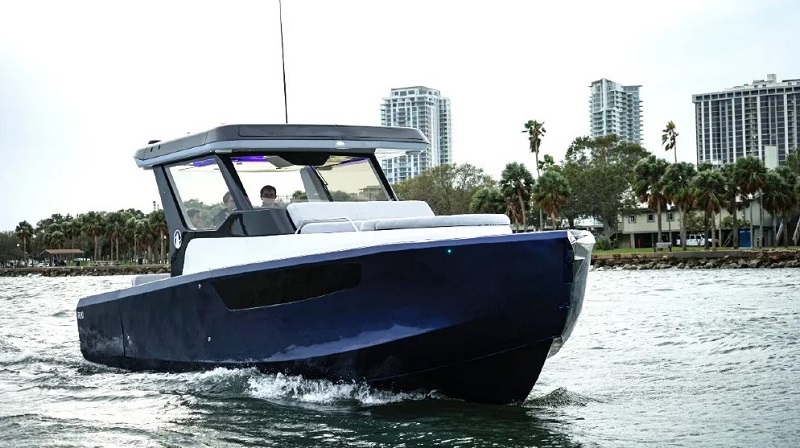 This New All-Electric Boat Could Change Day Cruising as We Know It