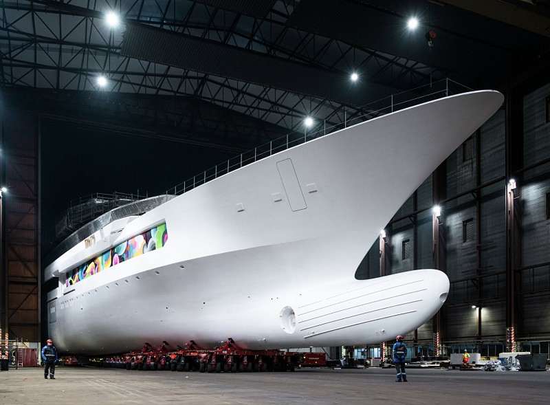 111m Y726 Arrives at Oceanco's Outfitting Facilities