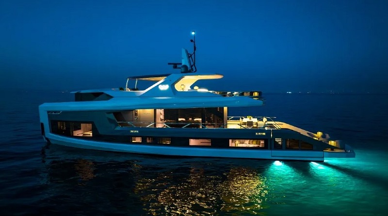 This 92-Foot Superyacht Comes With a Bonkers Split-Level Beach Club