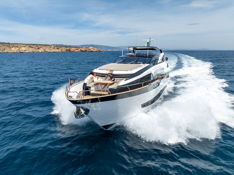 Meros Yachtsharing To Showcase the New Sunseeker Meros Signature 95 at Dusseldorf