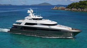 $4M price drop on 44m Crescent Custom motor yacht Muchos Mas