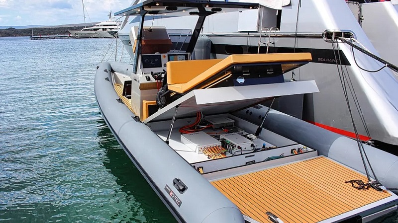 This New Electric RIB Cruised for 40 Miles Without Emissions During Its Sea Trials