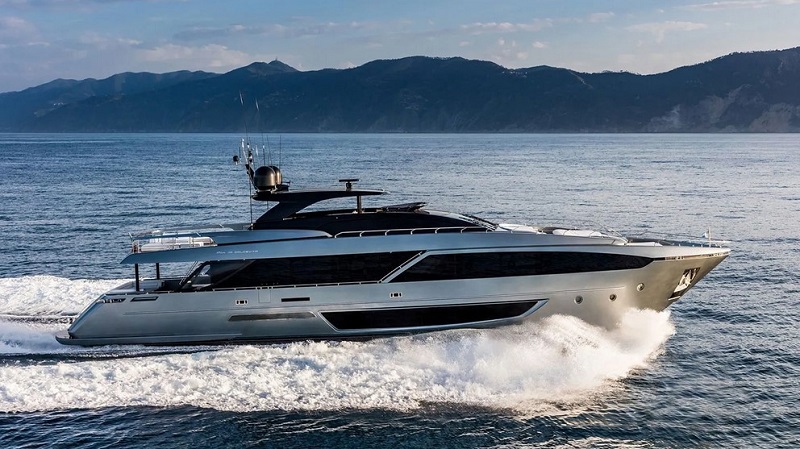 Latest 34m Riva 110 Dolcevita yacht Don't Worry delivered