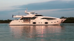 31m Custom Line motor yacht White Pearl for sale