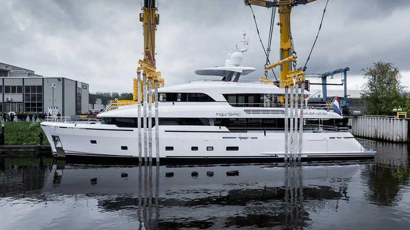 36m Moonen Martinique yacht Moonshine completes sea trials