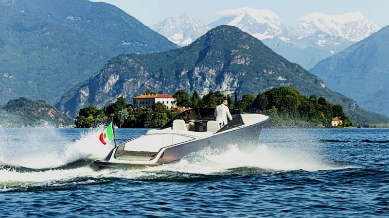 Maserati’s First Electric Boat Delivers Style and Fun on the Water—We Took It for a Spin