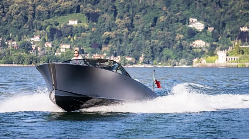 Maserati’s First Electric Boat Delivers Style and Fun on the Water—We Took It for a Spin