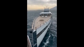 Steve Jobs’ yacht involved in fender bender with Mexican billionaire’s boat