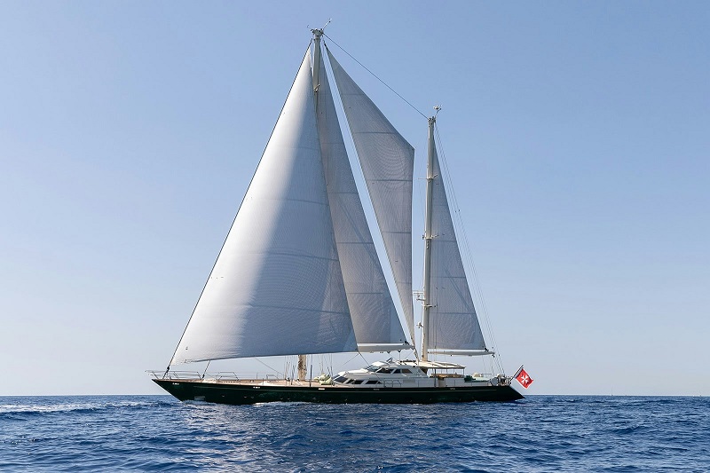 37m Perini Navi Yacht Norfolk Star Hits the Market