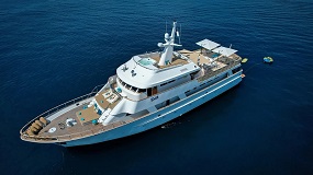 €500k price drop on 35m Cheoy Lee motor yacht Eva