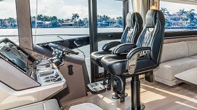 Helm seats for yachts: discovering the Besenzoni range with over 50 models