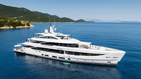 50m Benetti Oasis motor yacht Alunya joins market