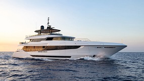 €2.4M price drop on 43m Overmarine motor yacht Halara