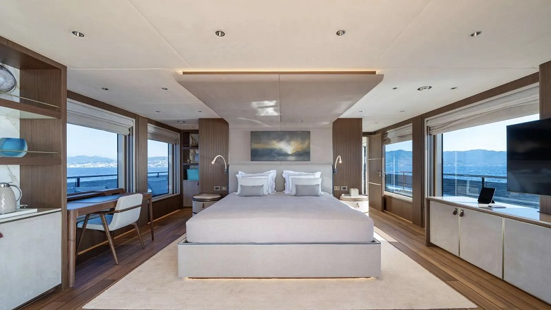 First look inside 48m Mengi Yay yacht Serenissima I