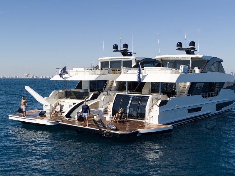 New 32m Explorer Sold by Ocean Alexander