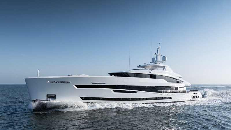 57m Santosha Delivered by Heesen