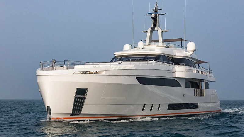 €3.1M price drop on 47m Wider Yachts motor yacht Bartali