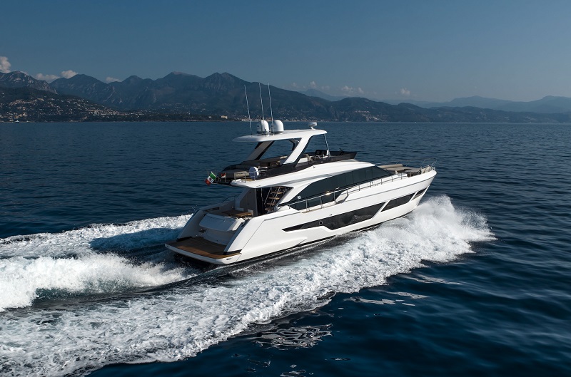 Ferretti Yachts Unveils the New 670