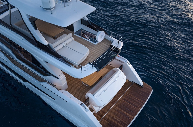 Ferretti Yachts Unveils the New 670