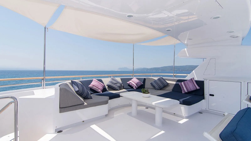 max-width:100% !important;M price drop on 40m Palmer Johnson yacht 4*Puppies