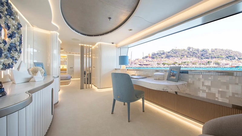 €5M price drop on highly customised 53m Sanlorenzo Oceanbird