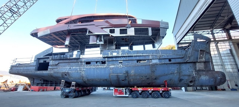 Antonini Navi Completes Hull and Superstructure Joining for Seamore 34