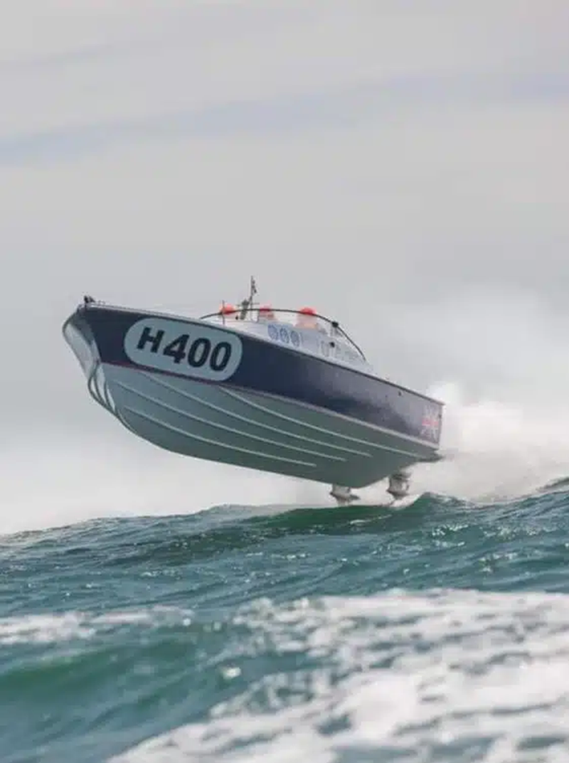 Thunderstreak: a Great Story on a Legendary Bertram 31