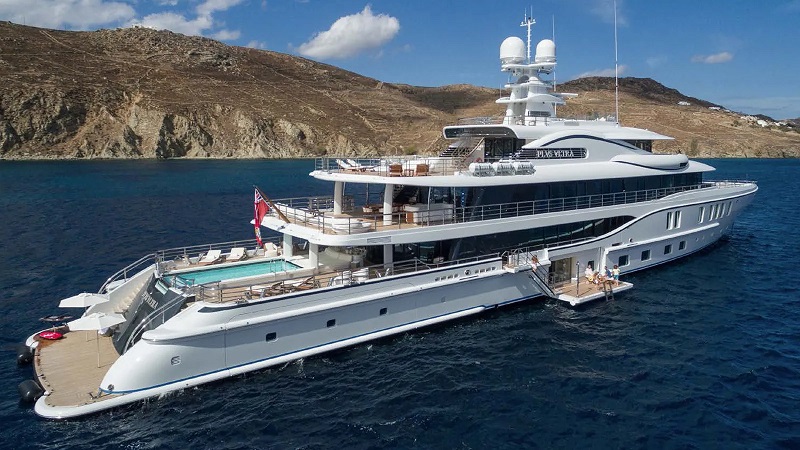 74m Amels superyacht Plvs Vltra for sale