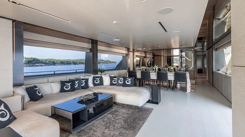 33m Custom Line motor yacht Monkey Fish listed for sale