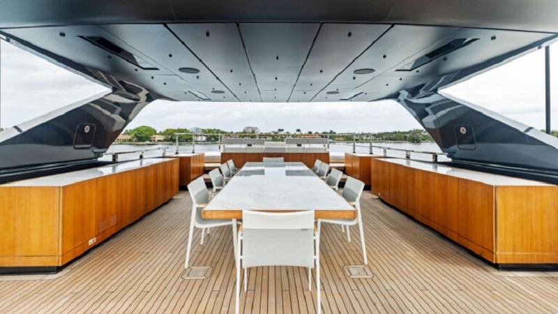 45m Kamakasa Sold by IYG