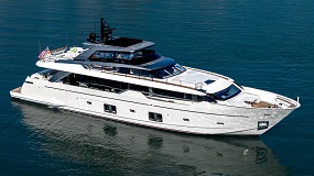 31m Sanlorenzo motor yacht Genoa sold