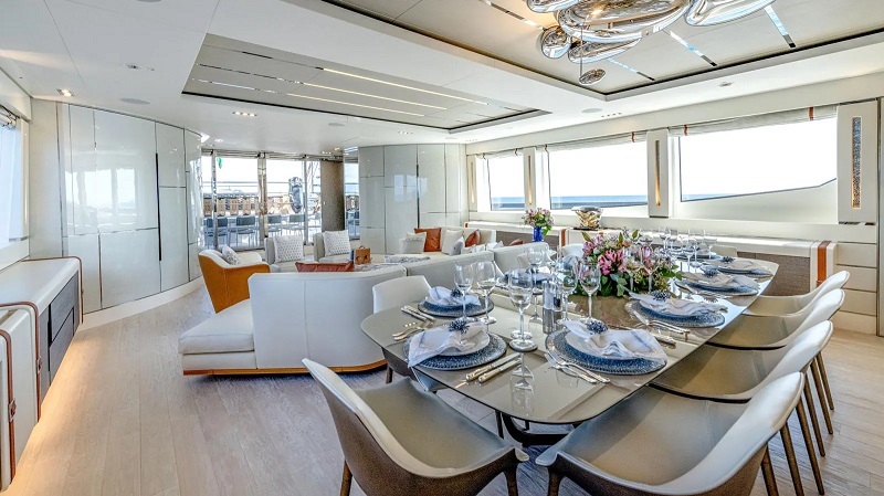 43m Pershing 140 motor yacht Cabo sold