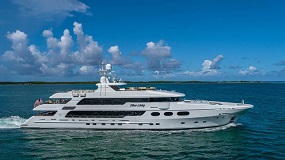 50m Christensen motor yacht Silver Lining joins market