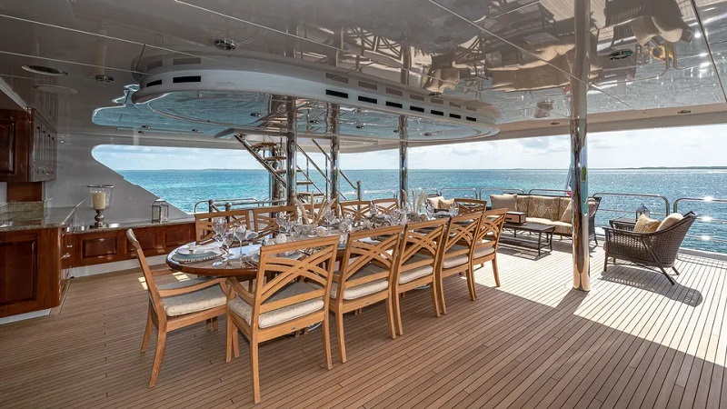 50m Christensen motor yacht Silver Lining joins market