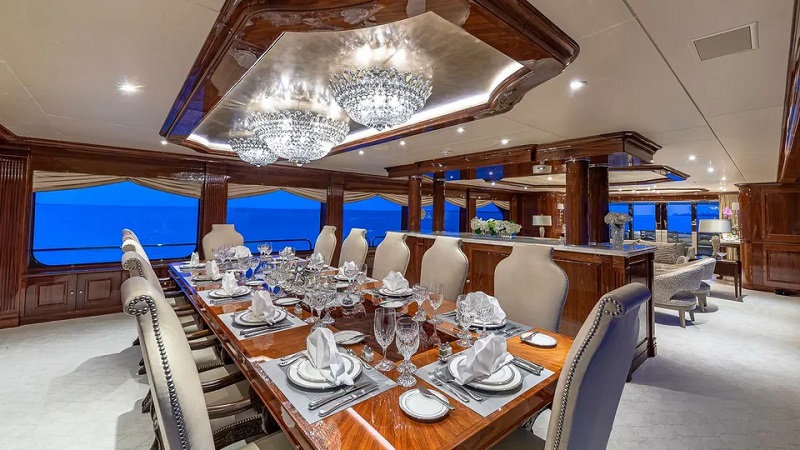 50m Christensen motor yacht Silver Lining joins market