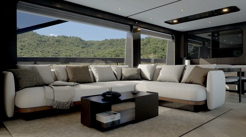 New 800 Flybridge Yacht Introduced by Ferretti Yachts
