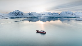 Ocean Independence Presents Arctic Adventure aboard Ecologically Advanced Vikingfjord